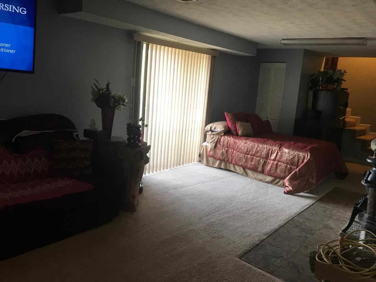 مبيت وإفطار ريتشموند Lakeshore Retreat المظهر الخارجي الصورة